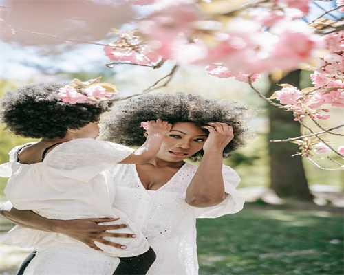 最大的代孕中心,              广州市荔湾中心医院二代试管婴儿受精成功率多少？            